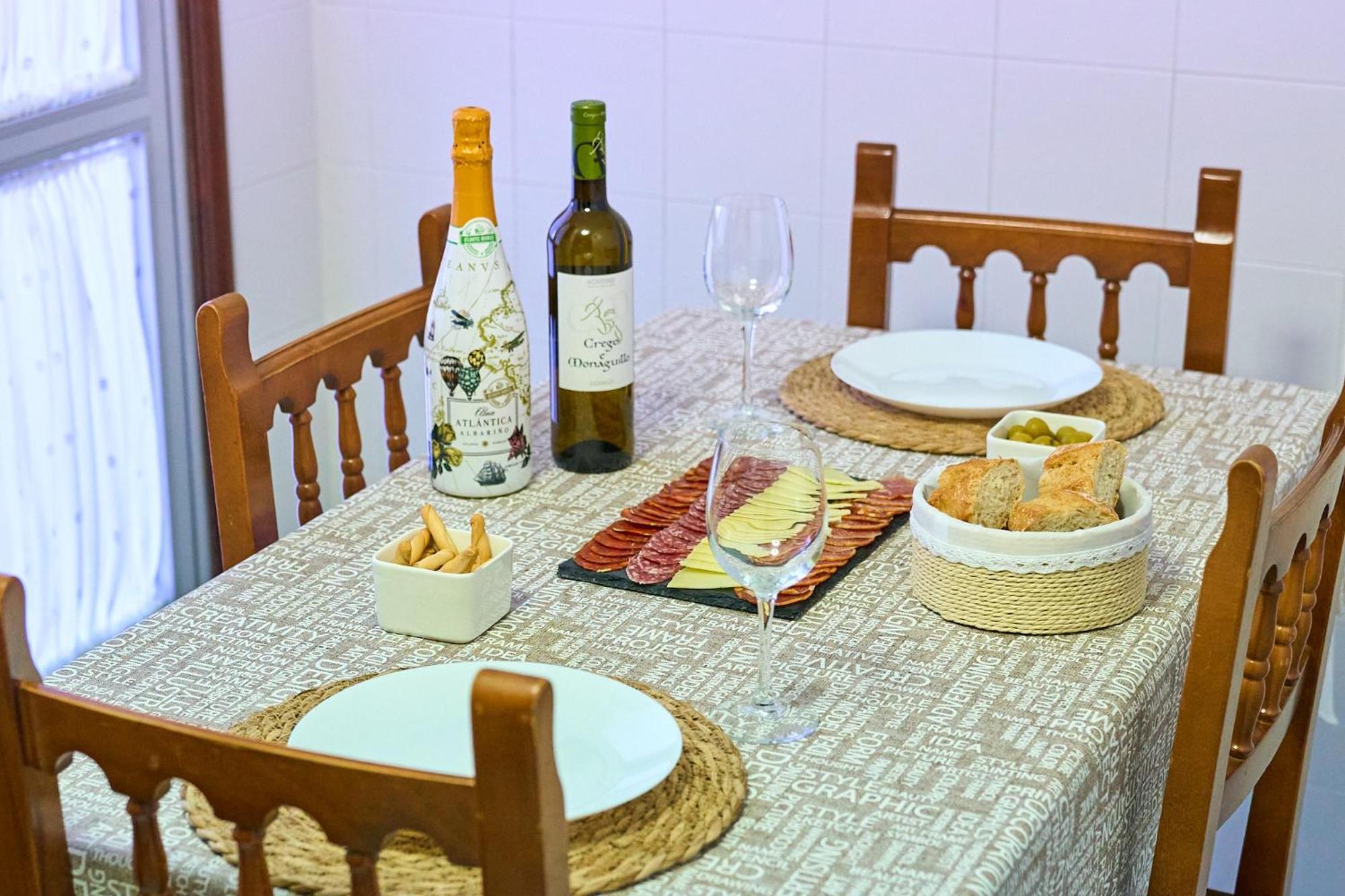 Terraza, 20Min Playas, Lavadora & Secadora, X2 Parking Apartman Pontevedra Kültér fotó