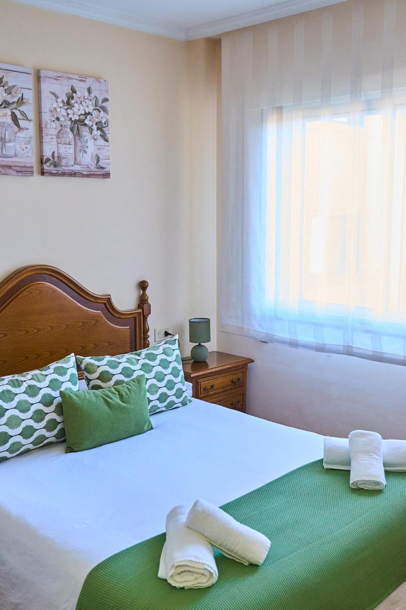 Terraza, 20Min Playas, Lavadora & Secadora, X2 Parking Apartman Pontevedra Kültér fotó